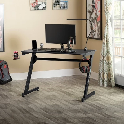 Gear PC Gaming Desk With Built-in Charging Station Black - SD Gaming 1 Gear PC Gaming Desk With Built-in Charging Station Black - SD Gaming